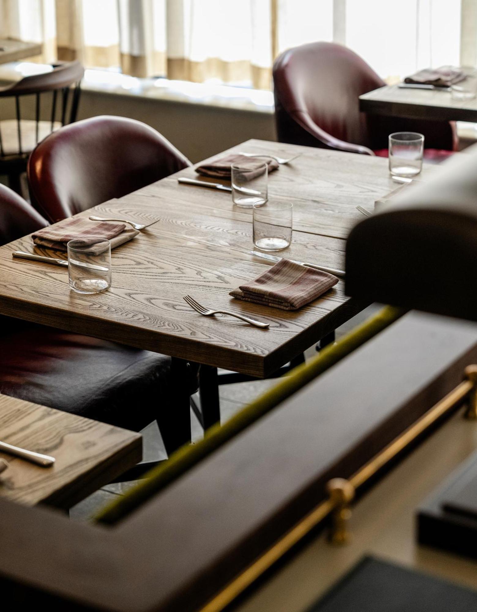 Hotel Heron Old Town Alexandria Bagian luar foto