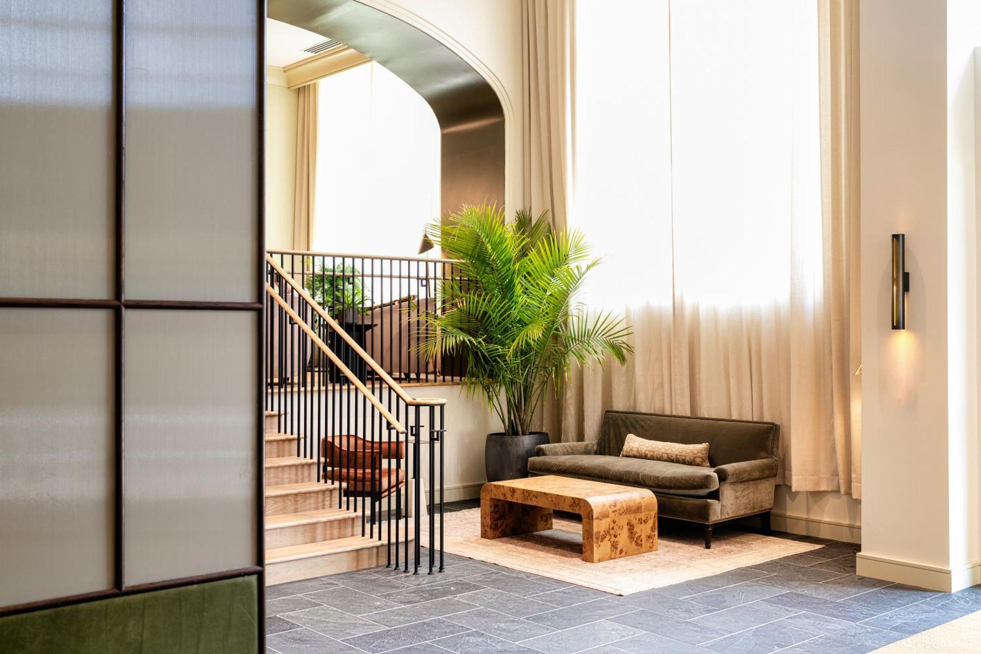 Hotel Heron Old Town Alexandria Bagian luar foto